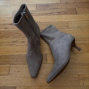 Steve Madden Taupe Suede Pointed Toe Ankle Boots